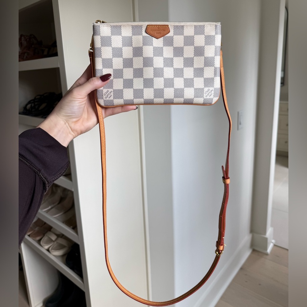 Authentic Louis Vuitton Damien Azur Double Zip Pochette - Picture 2 of 9